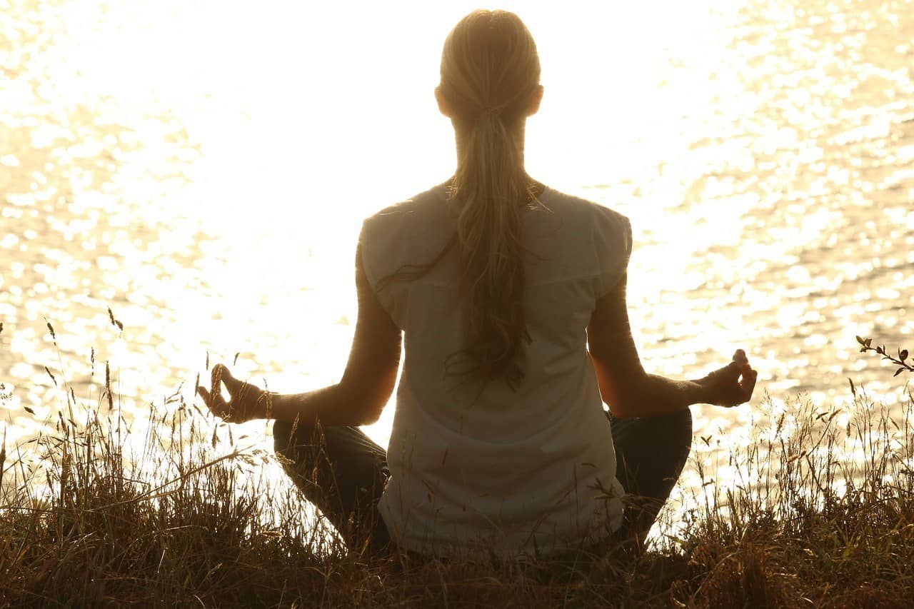 Meditation gegen Angst und Depressionen lernen: auch für Anfänger
